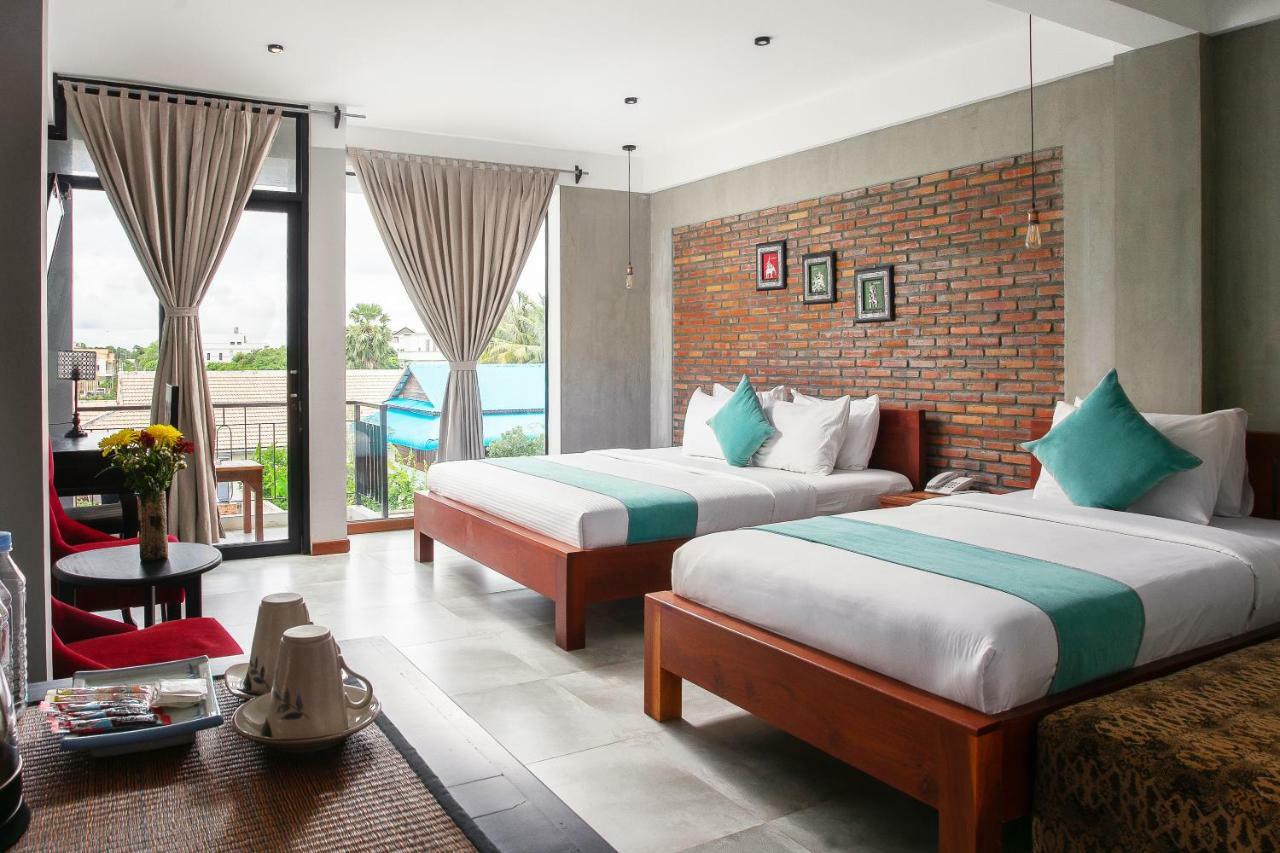 Central Blanche Residence Siem Reap Bagian luar foto